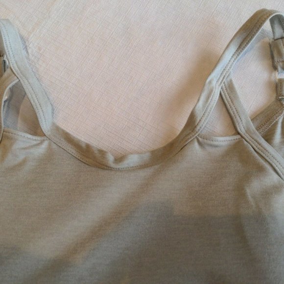 Mastectomy Camisole with Integrated Prosthetics, Medium w C Cup, NWT, Oat, Cut-O - Picture 8 of 9